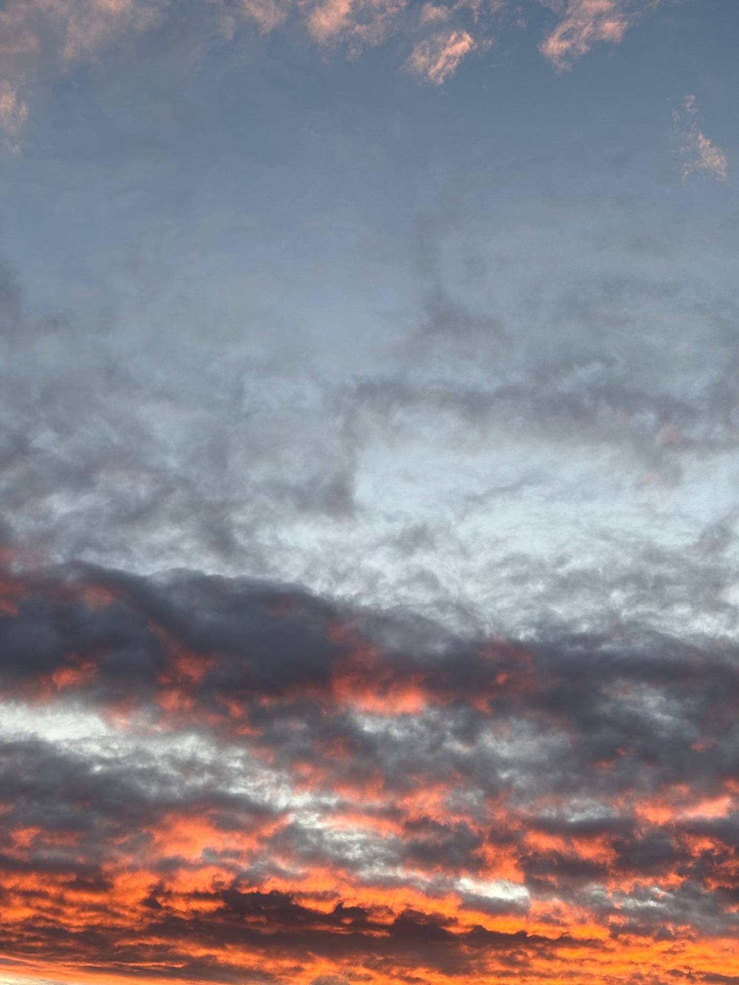 London Sky Tonight - 런던 스카이 투나잇 - Der Londoner Himmel heute Nacht - 伦敦天空今夜秀 - Digital Image - Book Covers / Calendars / Posters / Wallpaper
